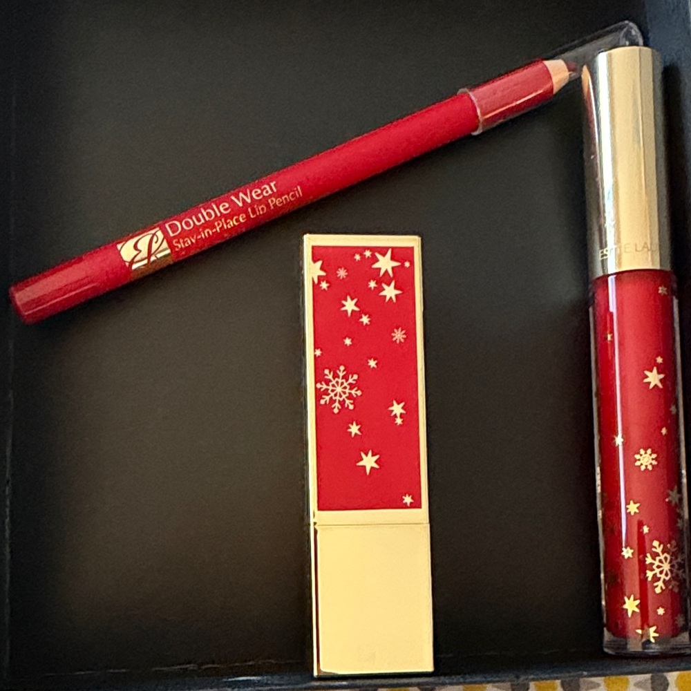 Estee Lauder Double Wear Lip Liner and Lipstick Set - Festive Red